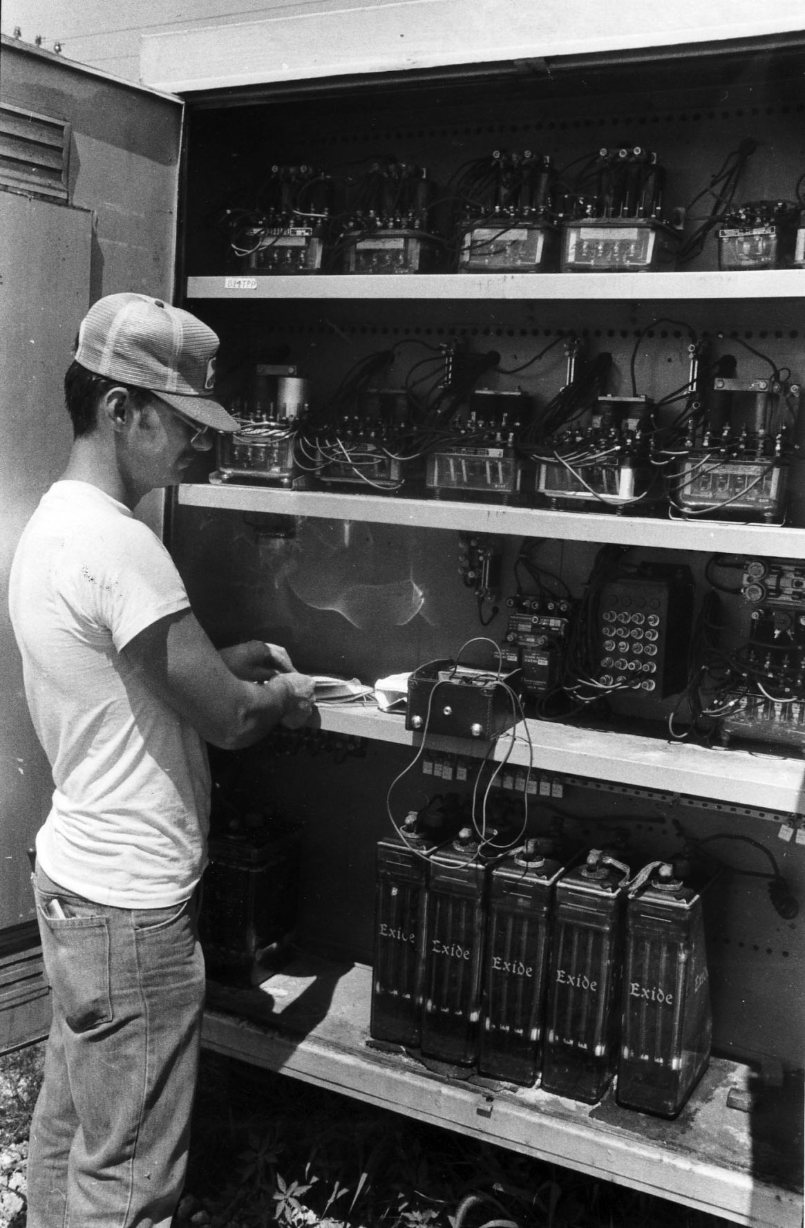 Railway batteries 1978.jpg